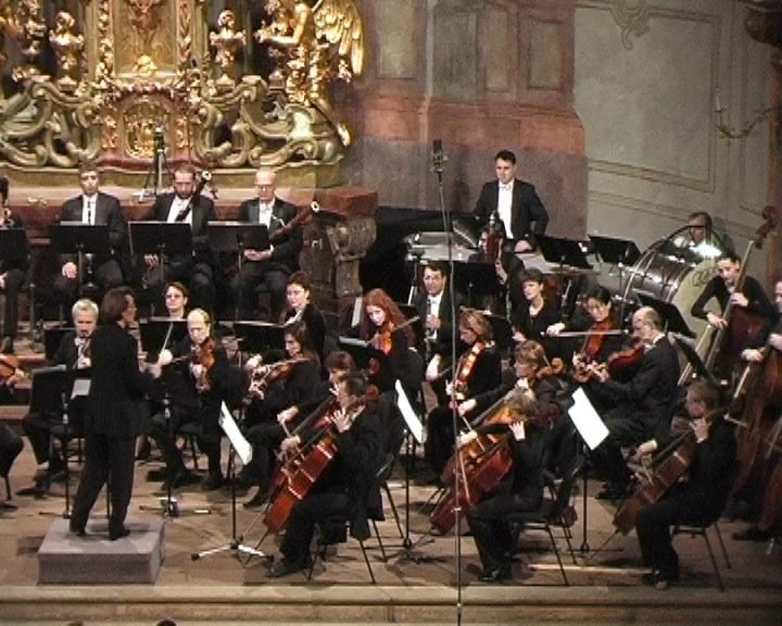 Hradec Kralove Philharmonic perfoms in Prague. Roberta Carpenter, Conductor